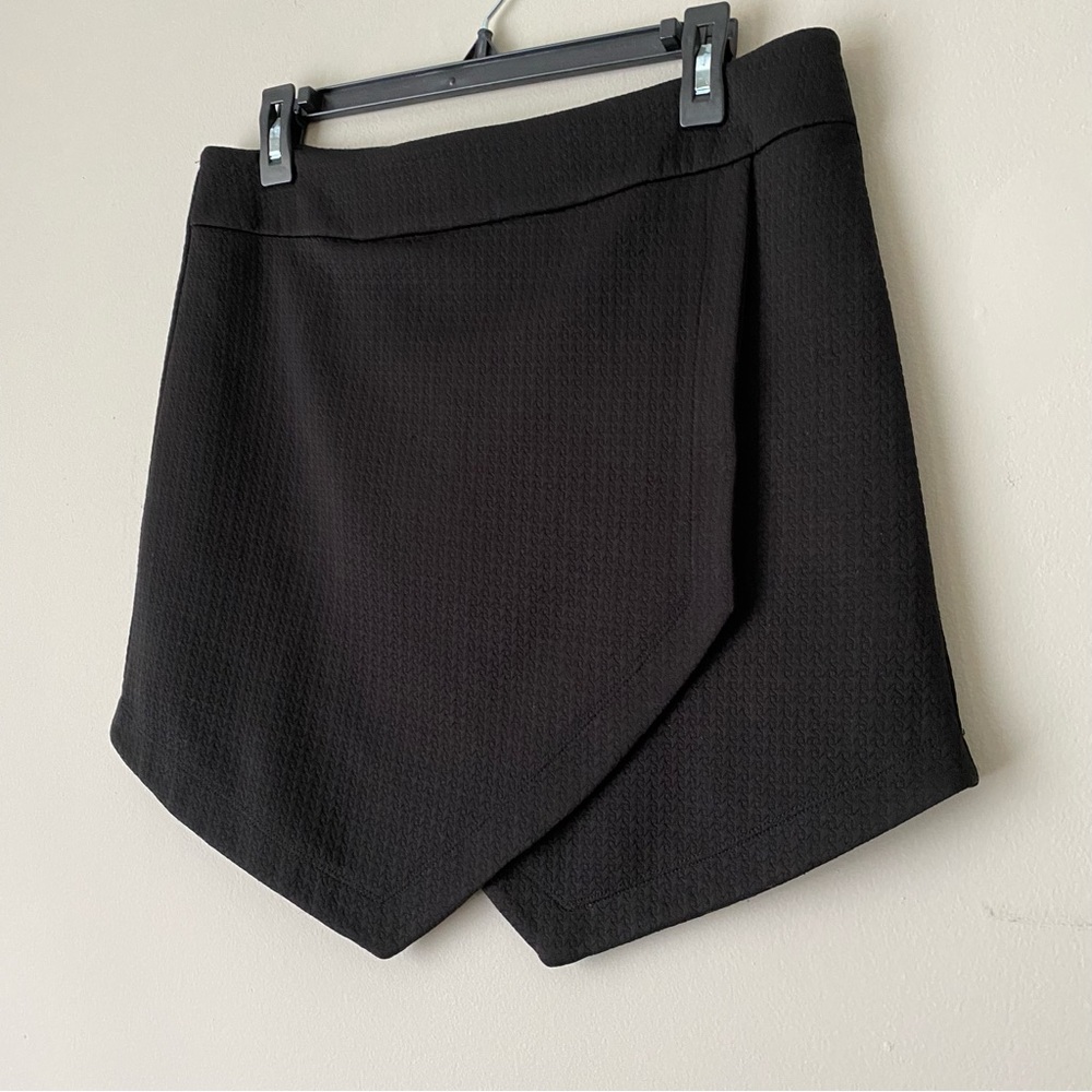 Candies Juniors Black Asymmetrical Envelope Mini Skirt Size 13 (Junior XL)